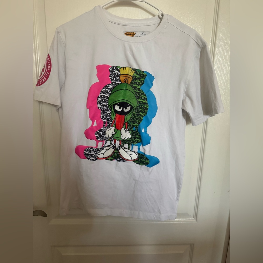 Warner Bros. Kids White Tee with Colorful Cartoon Design